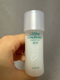 Yty-ALBION爽膚精萃液_1