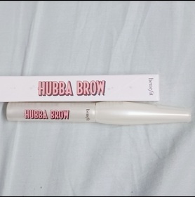 mandy-BenefitHubba Brow 眉毛修護精華_1