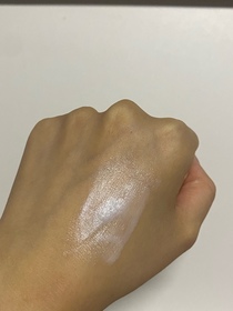 牛油-VaselineClinical Care™專業低敏高效深層修護潤膚露_2
