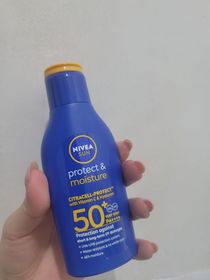 jssica-NIVEA保濕輕盈高效防曬乳液_1