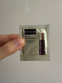 Candy Ng-Dermacept幹細胞緊緻煥顏精華_1