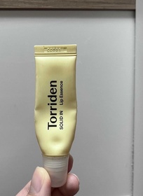 JH-TorridenSolid In Lip Essence_1