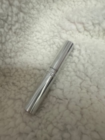 Yty-M.A.C零感鎖色啞緻唇膏(鎖色彈唇膏)_1