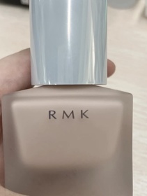 Luna-RMK絲絹粉底液_1