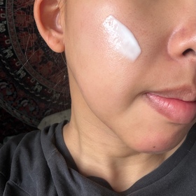 lok-L'ORÉAL PARiS超水光精華乳_3