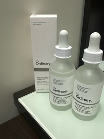 Calvin-The Ordinary10% 煙酰胺鋅面部精華_1