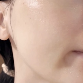 chewyfruit-L'ORÉAL PARiS超水光精華_2