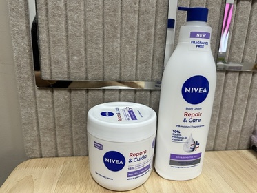Komi-NIVEA極潤低敏無香修護乳液_1