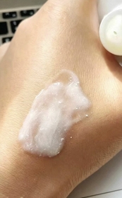 Fng-Bioré水凝清爽保濕防曬乳_2