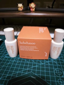 Little-Sulwhasoo 雪花秀第6代潤燥再生精華 (人參精華肌底液)_4